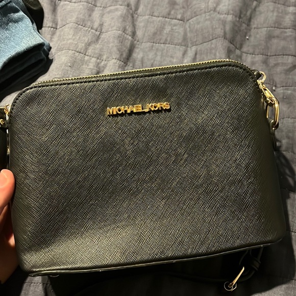 Michael Kors black leather crossbody bag - Picture 1 of 3